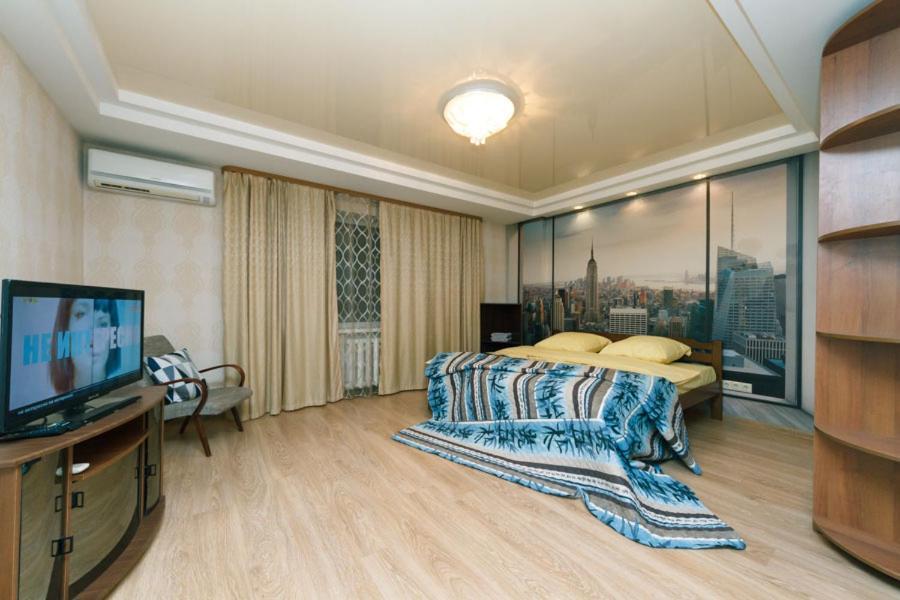 Hotrent Pechersk Lesy 20/22 Kiev Bagian luar foto